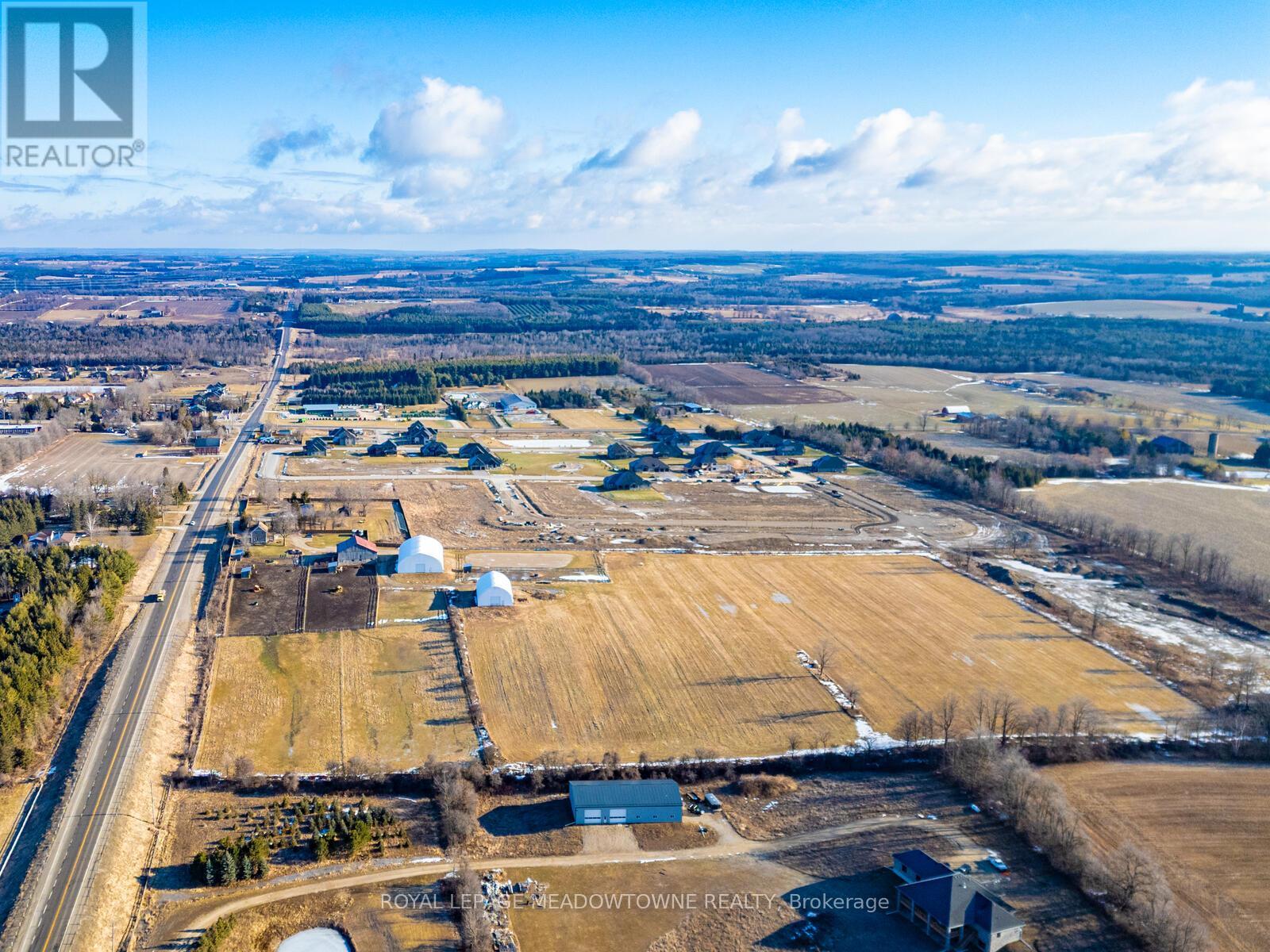 Photo 4 of 8863 Wellington 124 Road, Erin ON