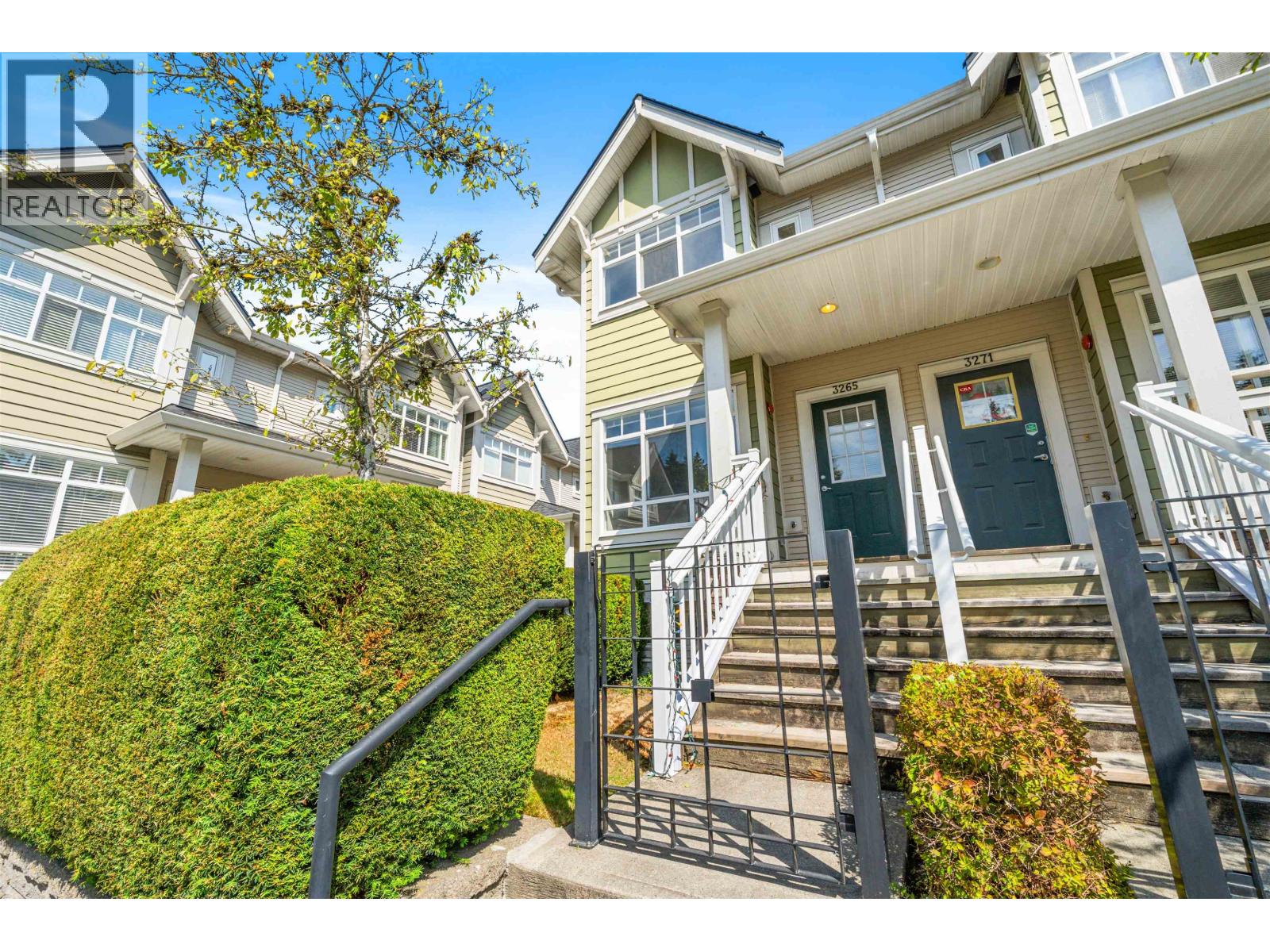 Photo 17 of 3265 Clermont Mews, Vancouver BC