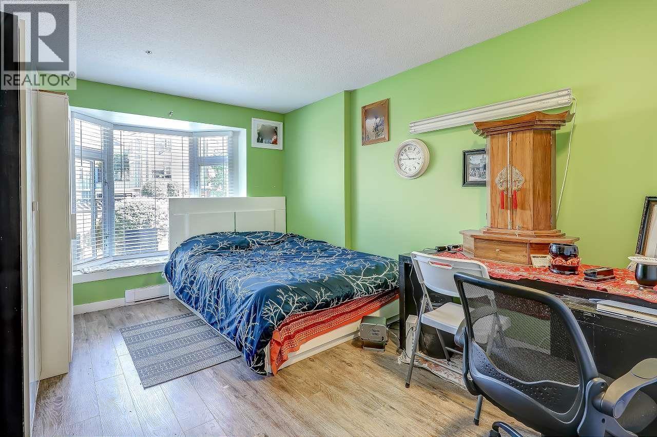 Photo 15 of 7 7633 St Albans Road, Richmond BC