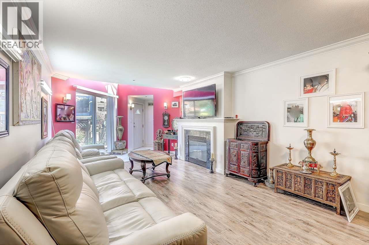 Photo 9 of 7 7633 St Albans Road, Richmond BC