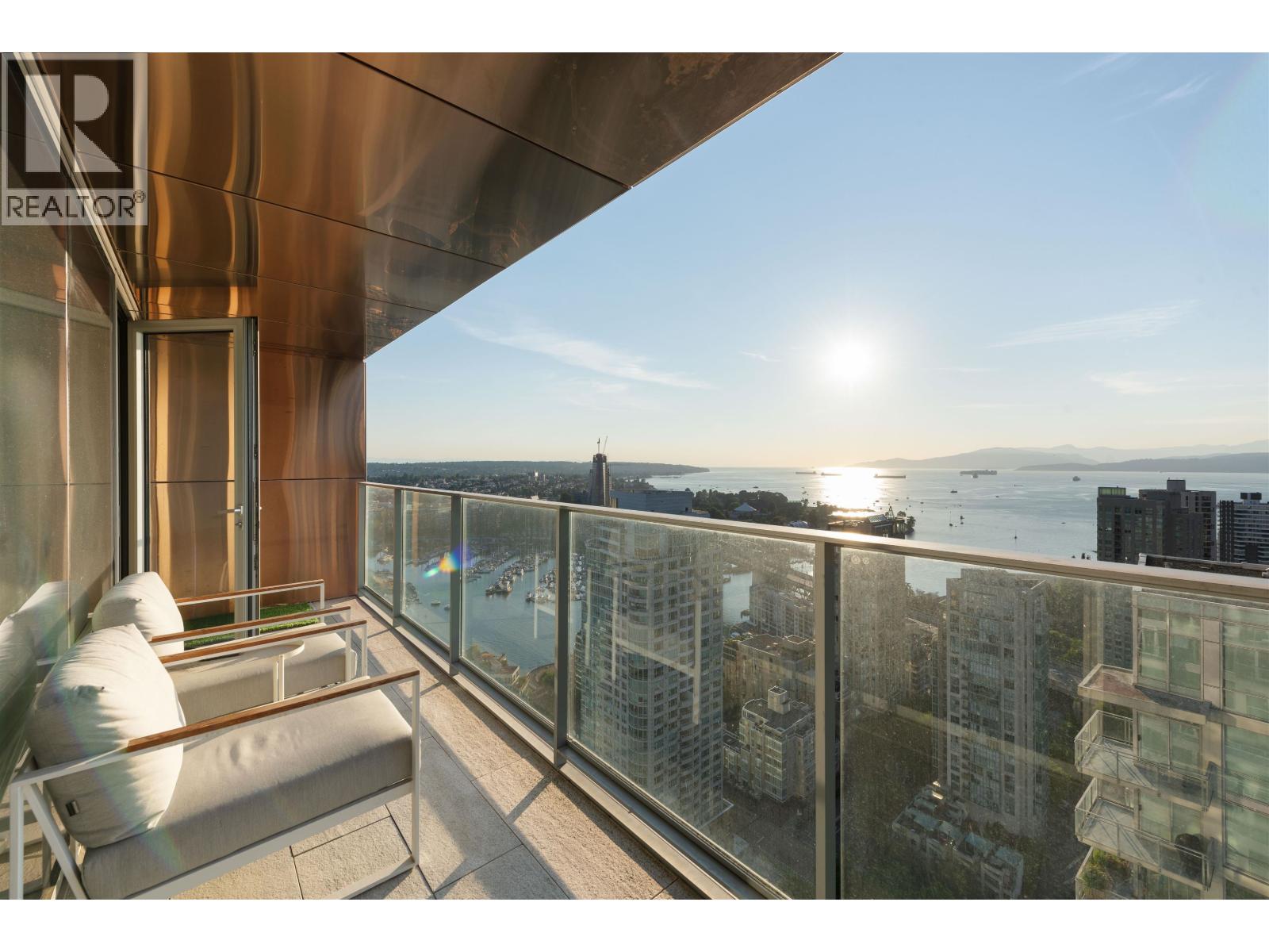 Photo 21 of 3906 1480 Howe Street, Vancouver BC