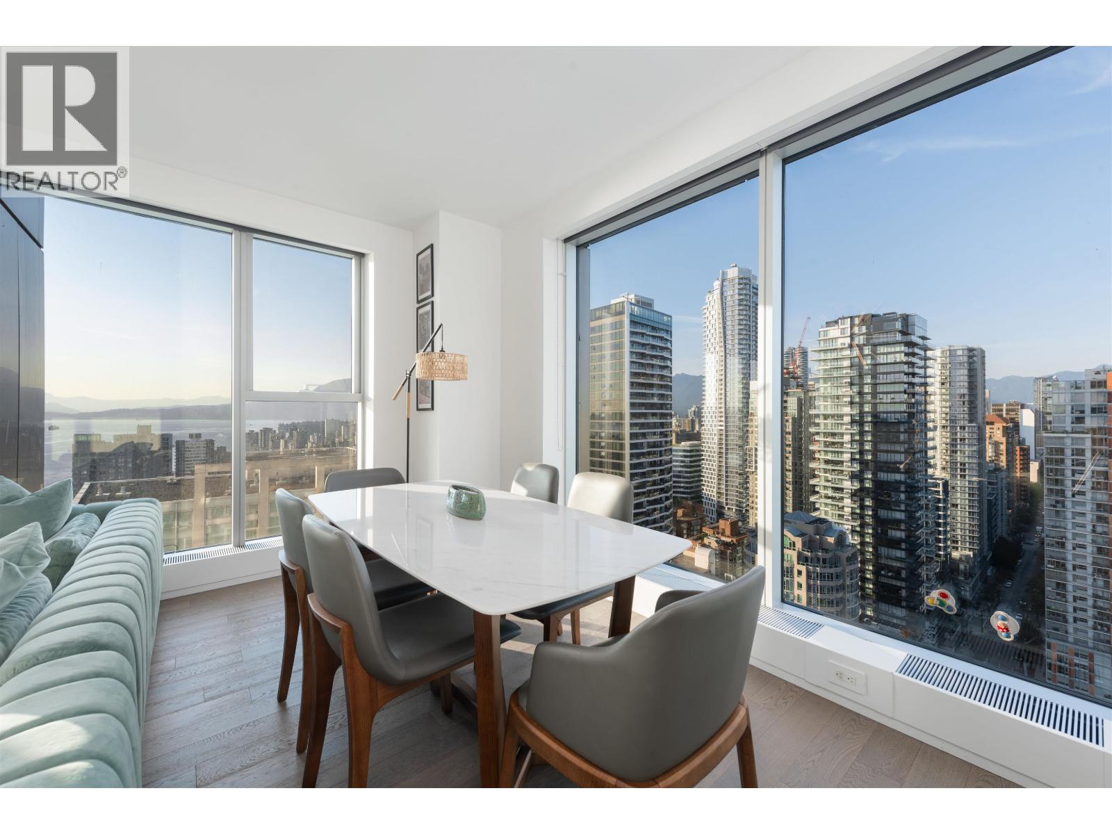 Photo 4 of 3906 1480 Howe Street, Vancouver BC