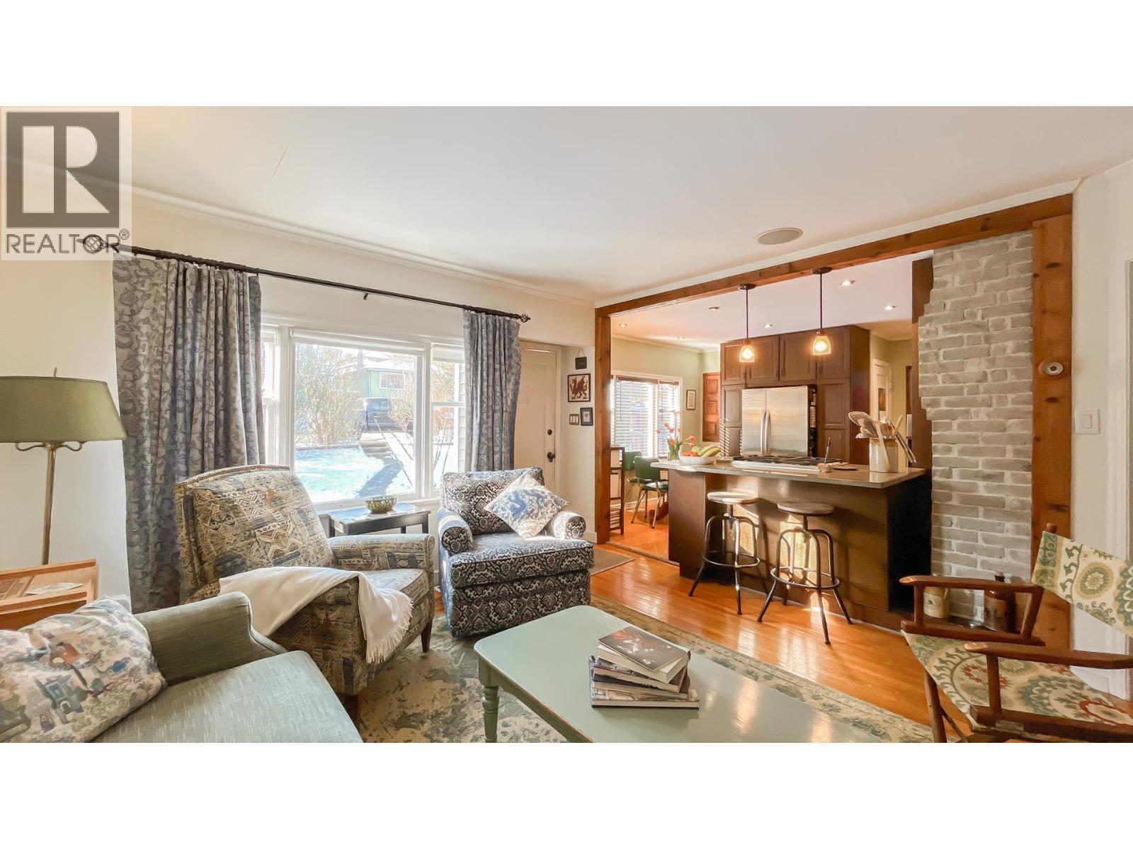 Photo 11 of 414 Wilson Street, New Westminster BC