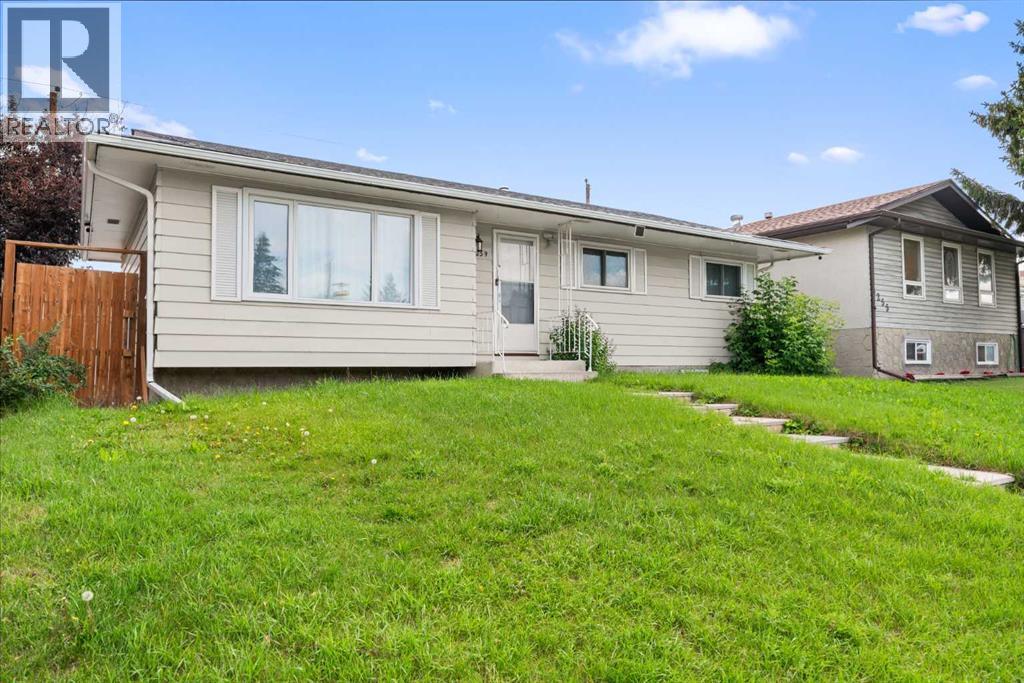 Single Family House Bungalow for Sale in  Penedo Way SE Penbrooke Meadows Calgary 