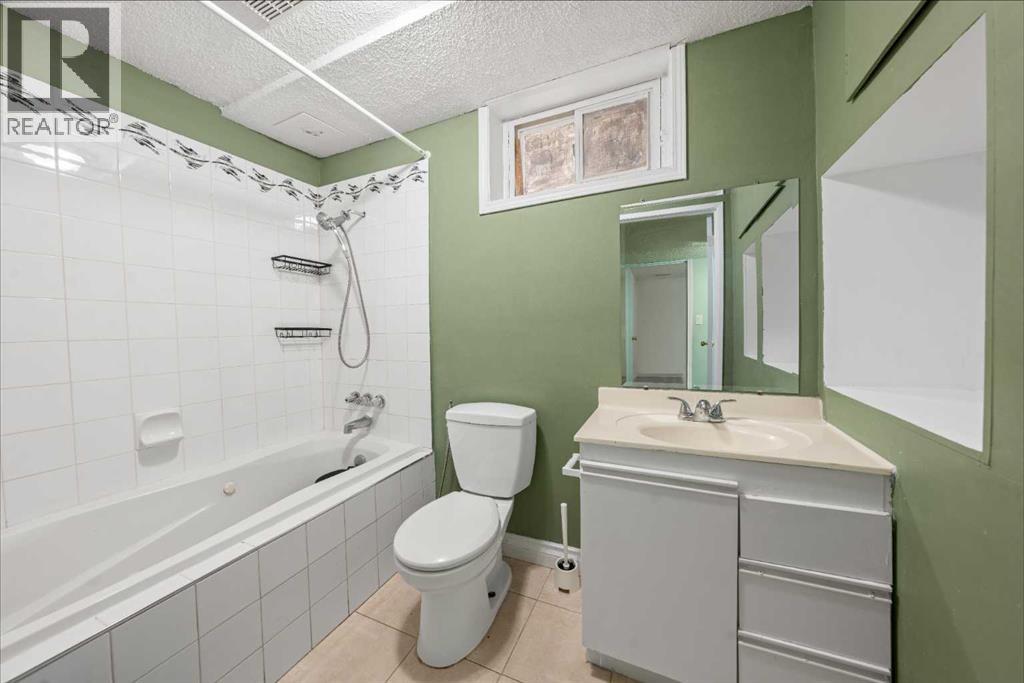 Single Family House Bungalow for Sale in  Penedo Way SE Penbrooke Meadows Calgary 