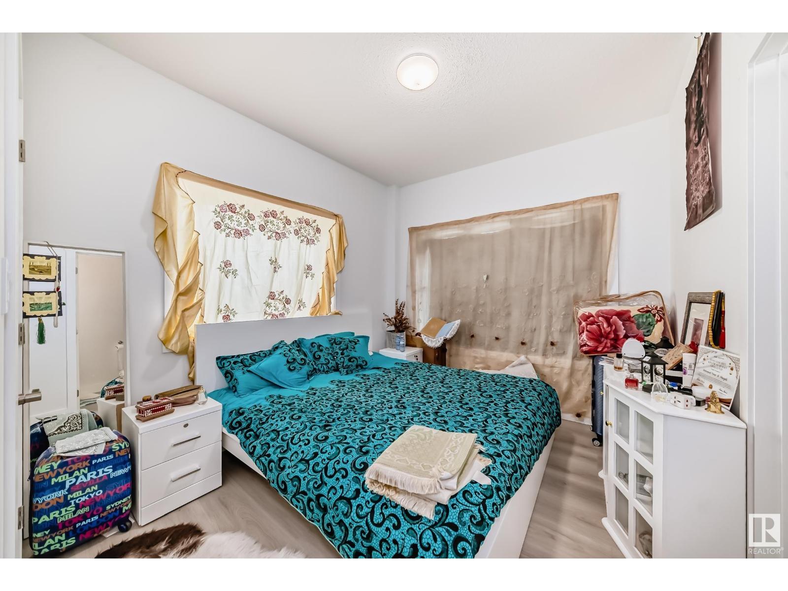 Photo 14 of G 2740 Blatchford Rd Nw, Edmonton AB