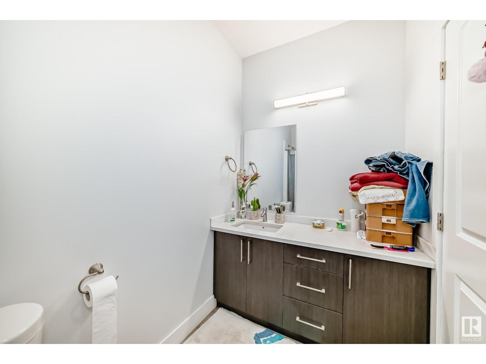 Photo 16 of G 2740 Blatchford Rd Nw, Edmonton AB