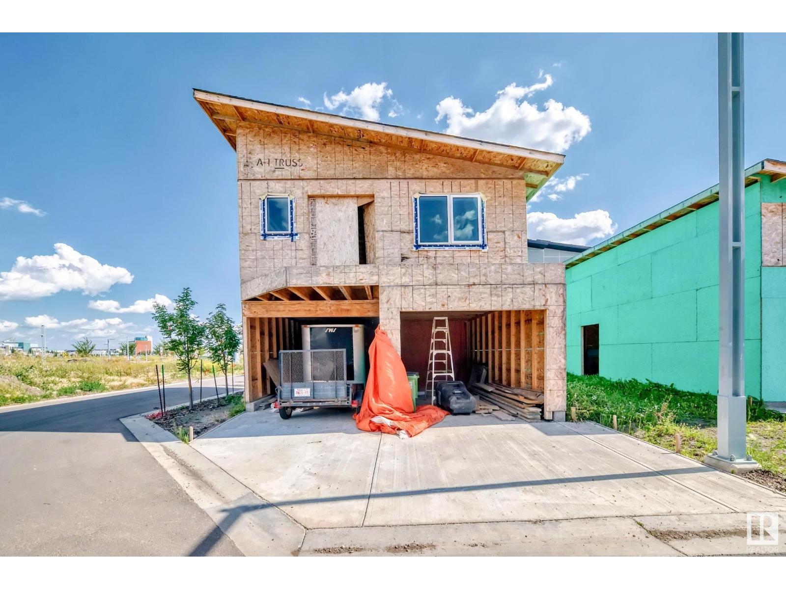 Photo 26 of G 2740 Blatchford Rd Nw, Edmonton AB