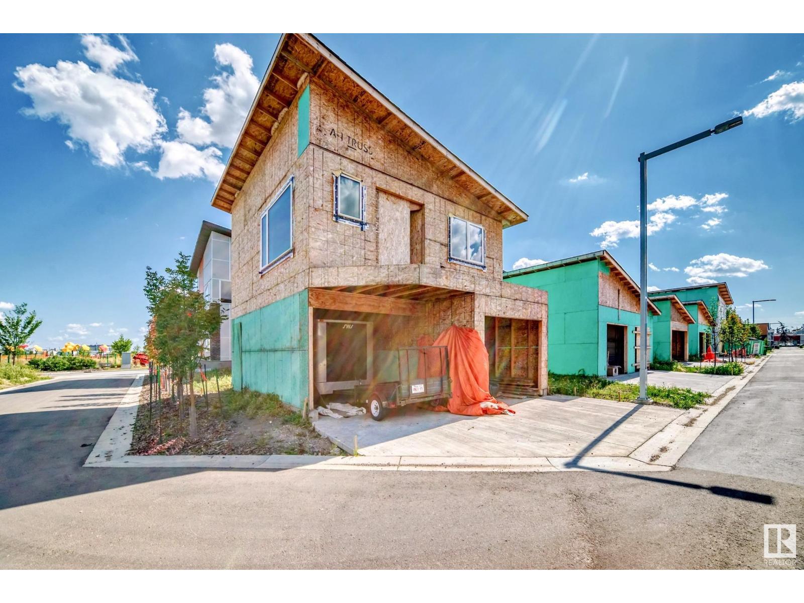 Photo 27 of G 2740 Blatchford Rd Nw, Edmonton AB
