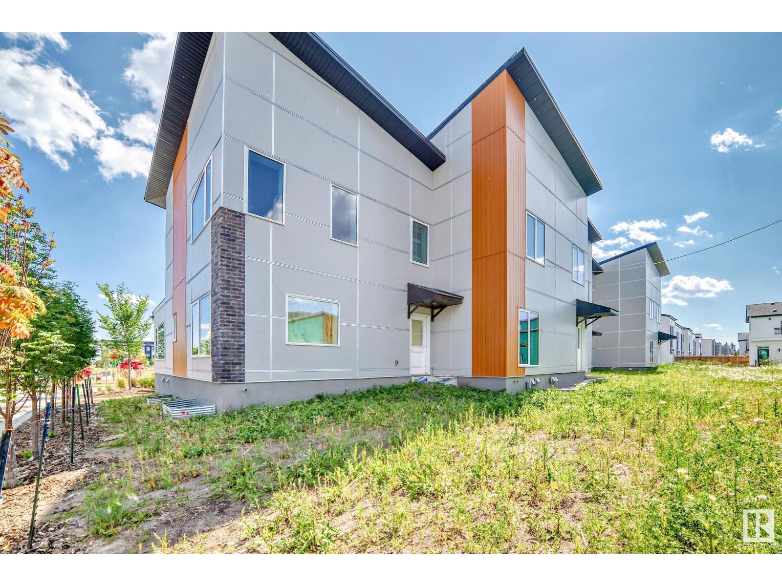 Photo 28 of G 2740 Blatchford Rd Nw, Edmonton AB
