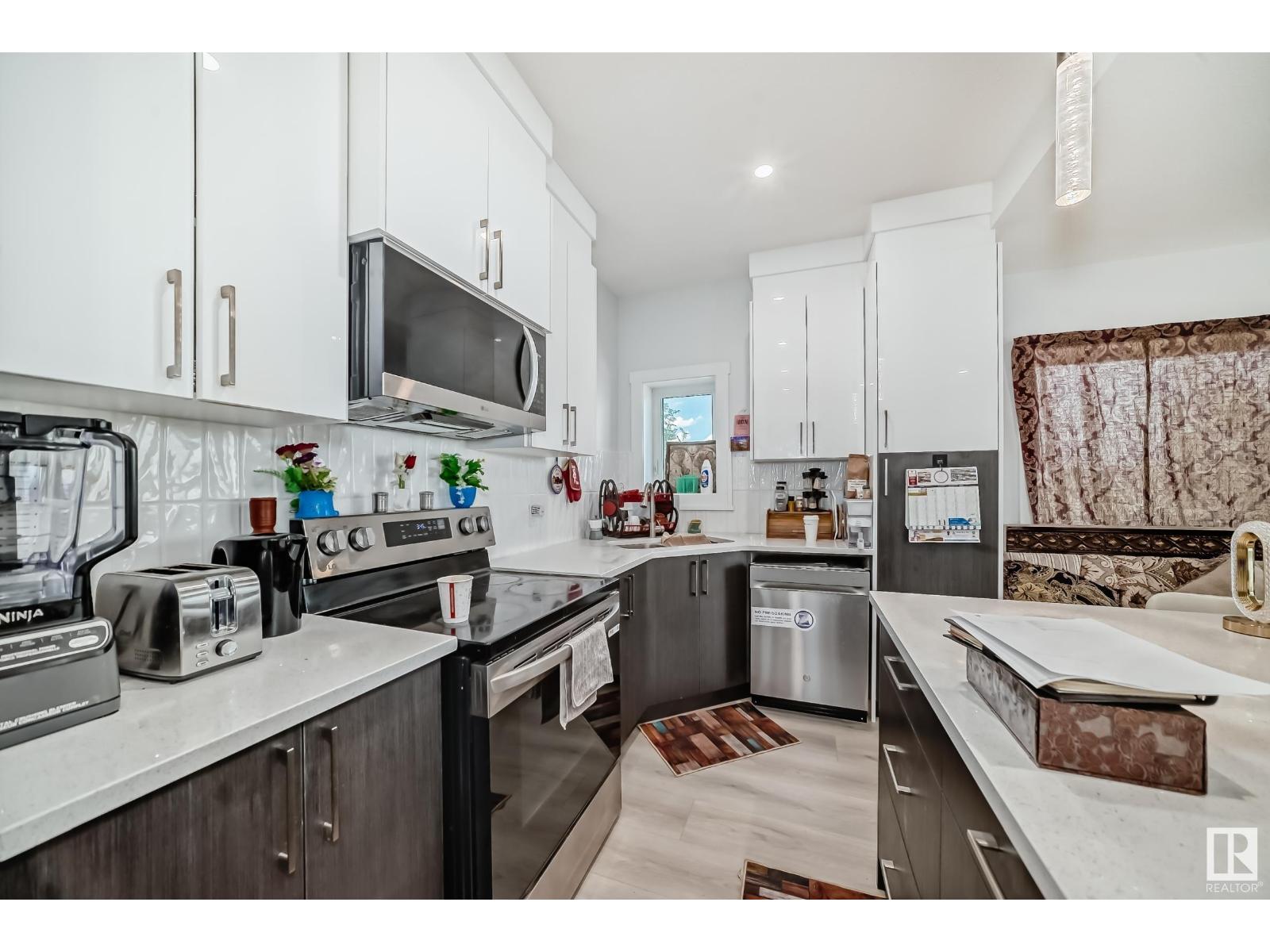 Photo 7 of G 2740 Blatchford Rd Nw, Edmonton AB