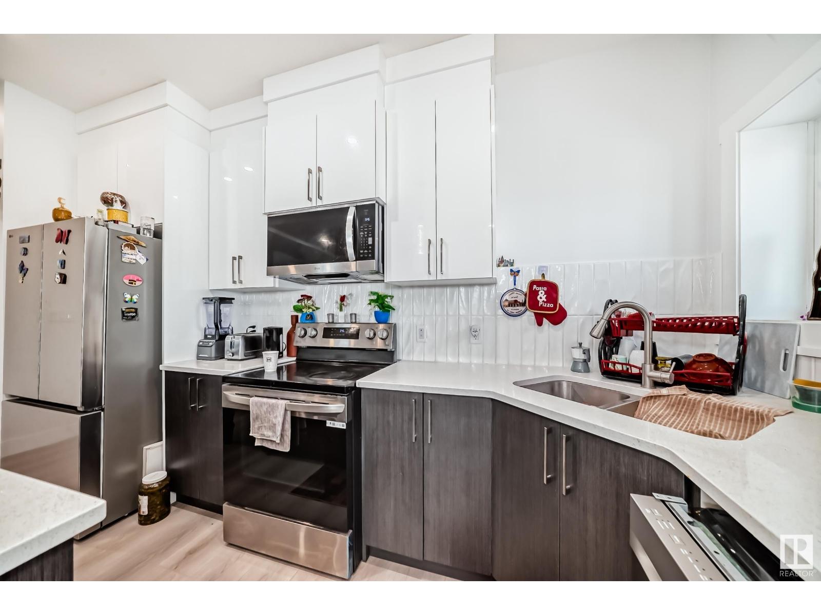 Photo 9 of G 2740 Blatchford Rd Nw, Edmonton AB