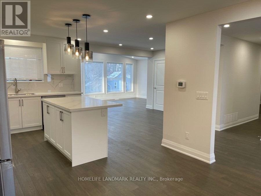 Photo 4 of 2nd 969 Mcbride Avenue, Mississauga ON