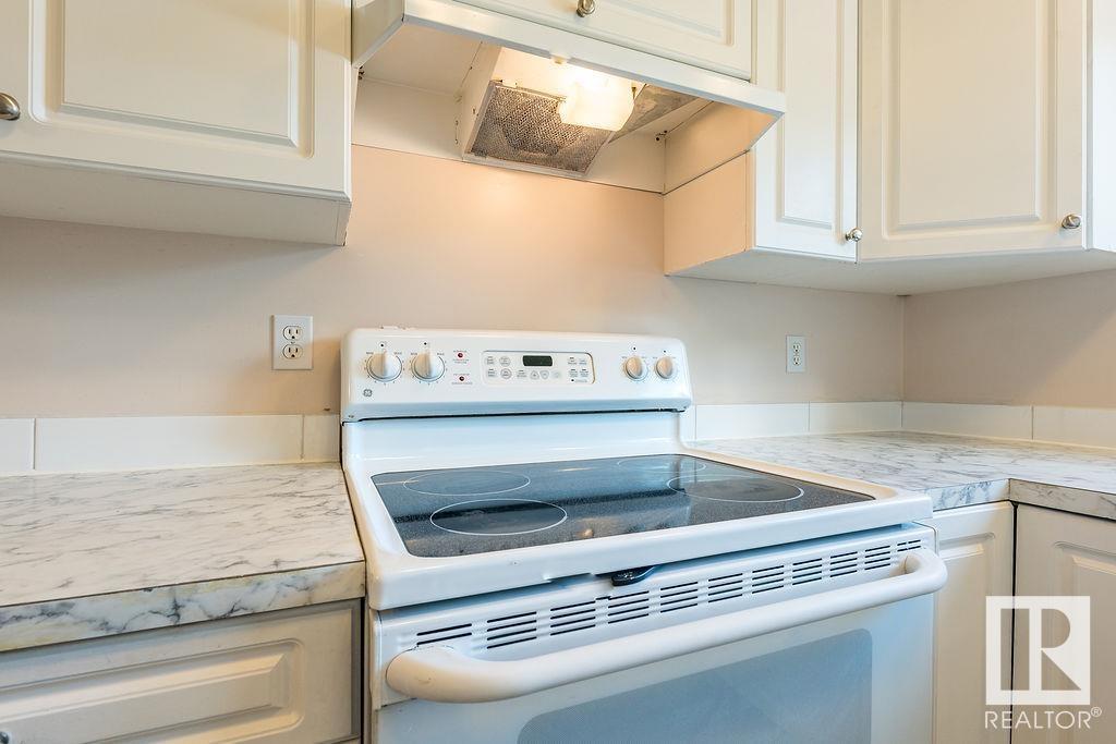Photo 17 of A 4015 53 St, Wetaskiwin AB