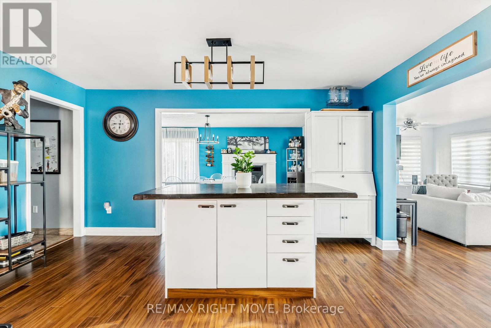 Photo 12 of 35 Cedar Bay Road, Kawartha Lakes ON