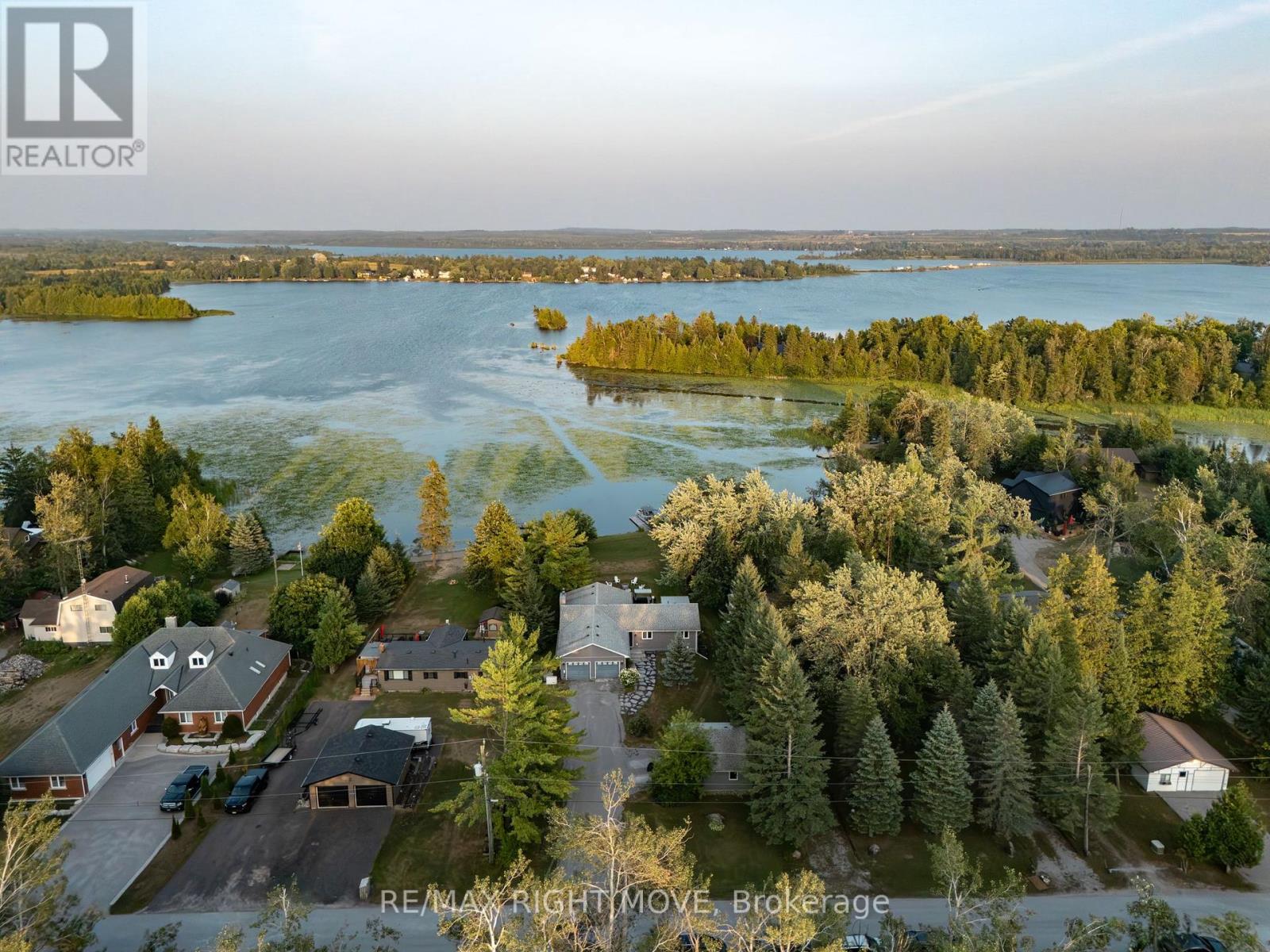 Photo 7 of 35 Cedar Bay Road, Kawartha Lakes ON