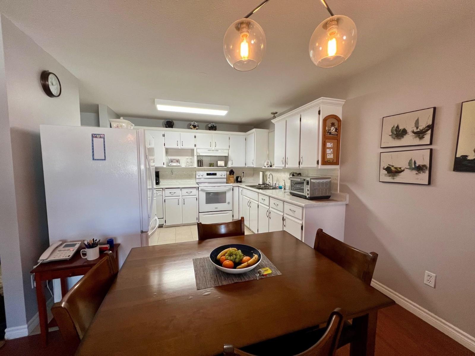 Photo 10 of 207 45660 Knight Road Sardis West Vedder, Chilliwack BC