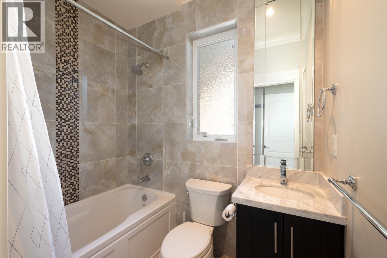 Photo 26 of 3949 W 33rd Avenue, Vancouver BC