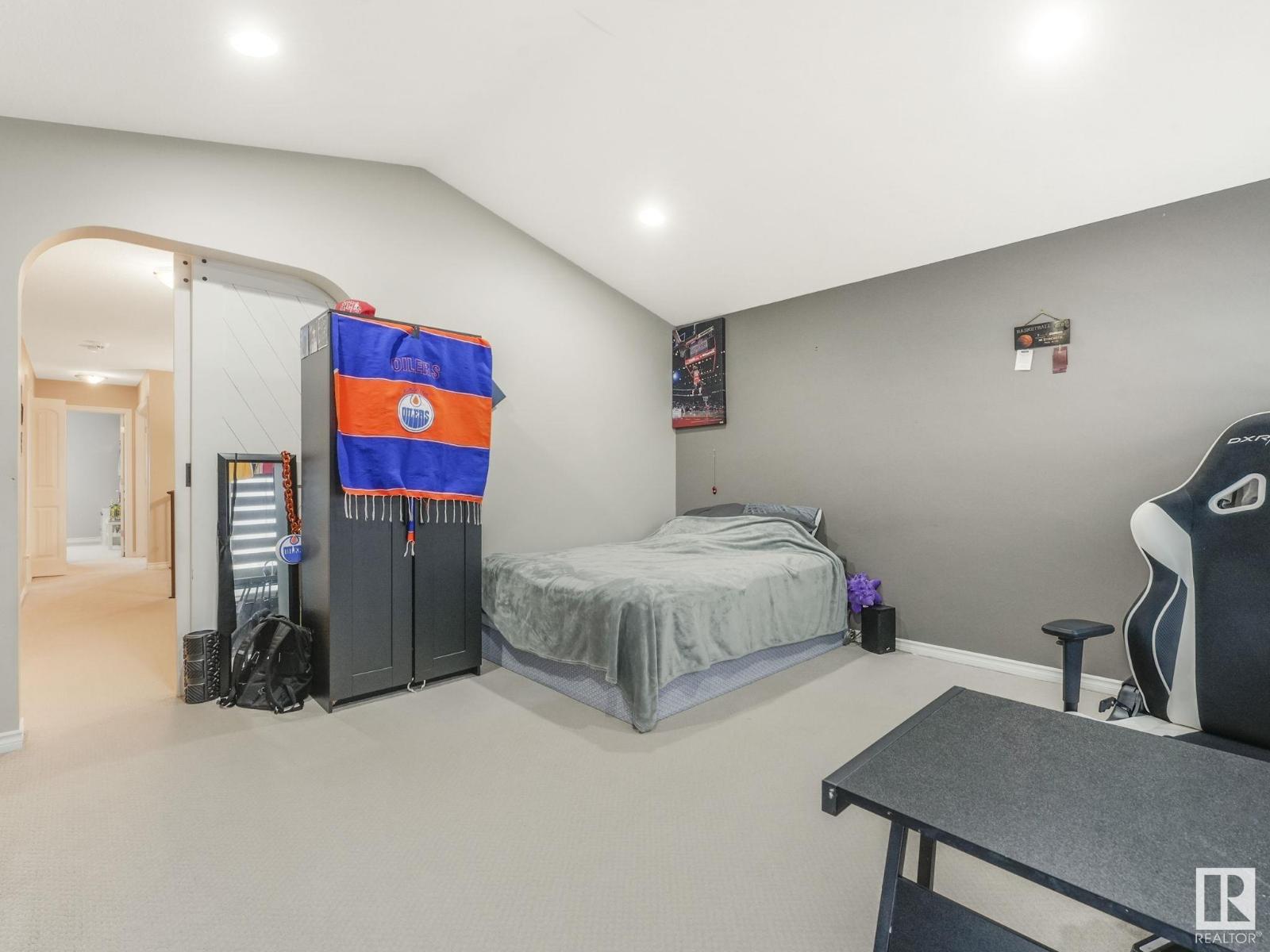Photo 43 of 6126 17 A Av Sw Sw, Edmonton AB