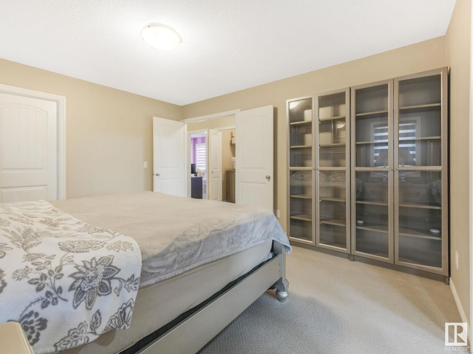 Photo 10 of 6126 17 A Av Sw Sw, Edmonton AB