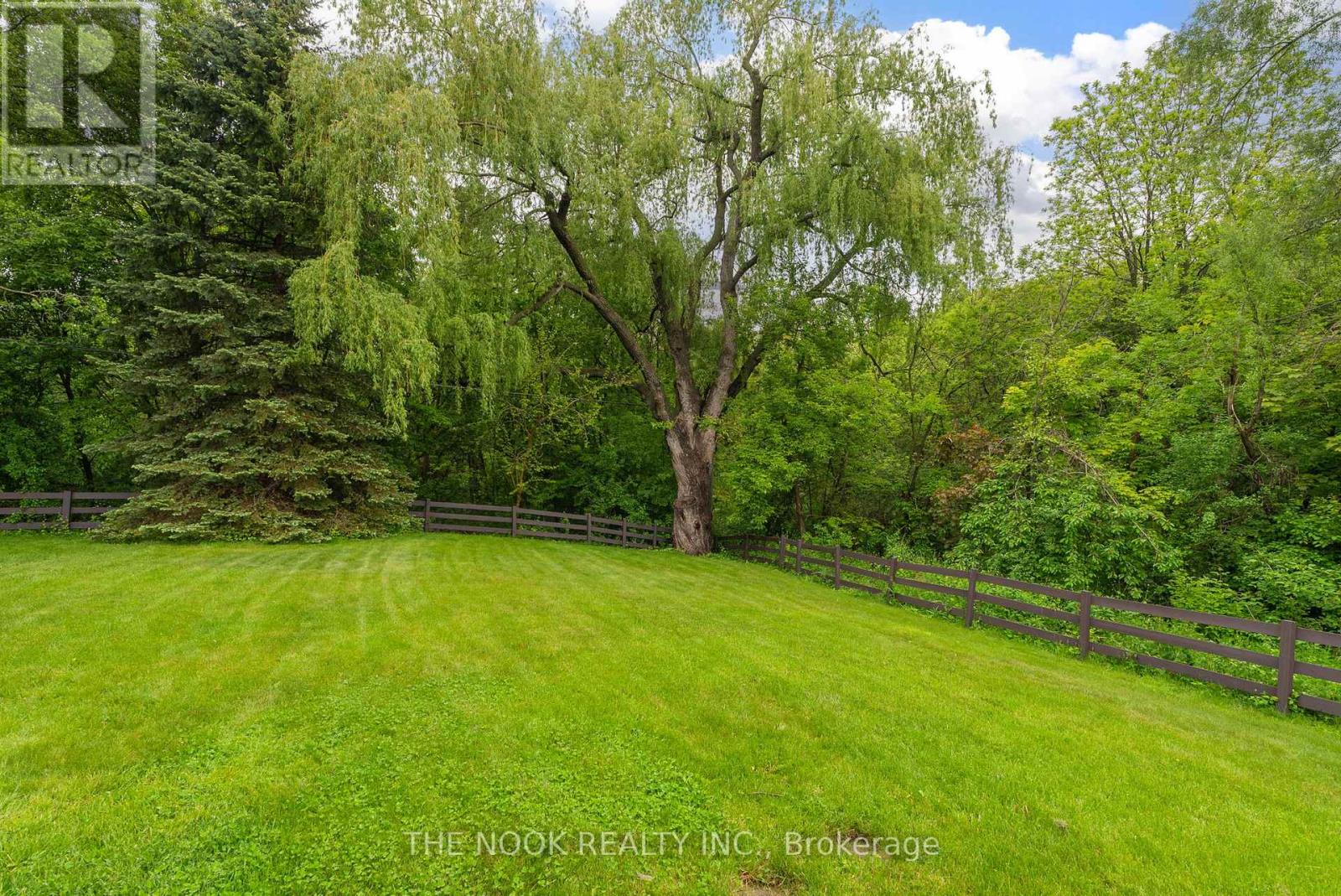 Photo 27 of 14 Carwin Crescent, Ajax ON