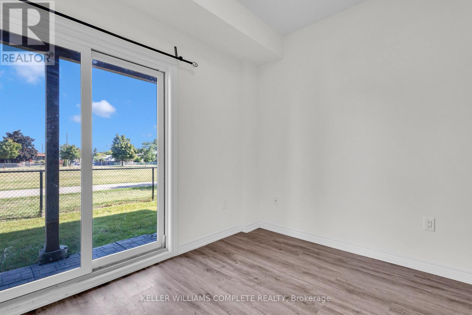 Photo 35 of 29 575 Woodward Avenue, Hamilton ON