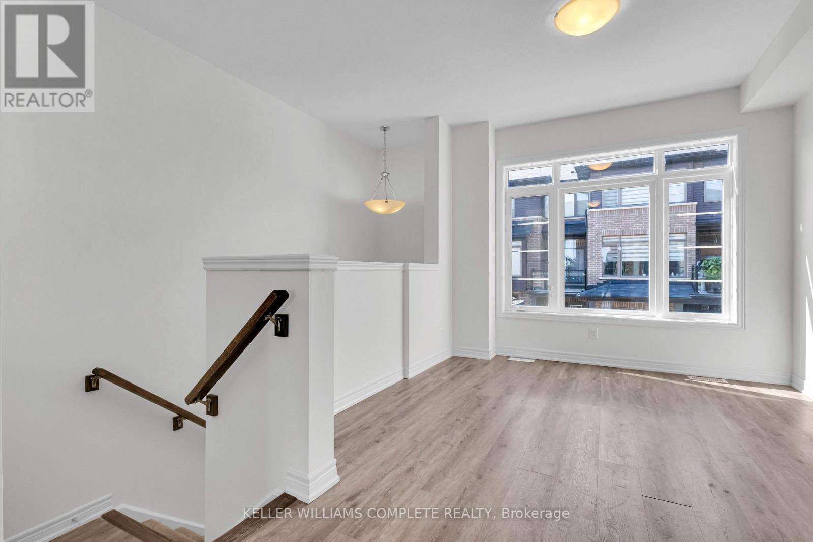 Photo 15 of 29 575 Woodward Avenue, Hamilton ON