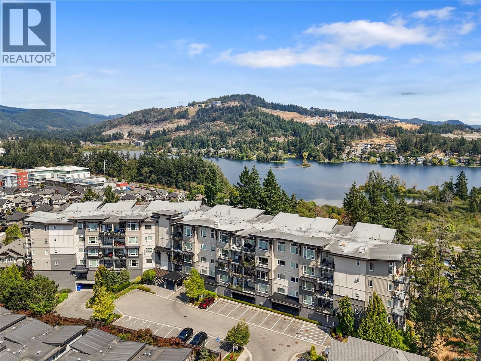 Photo 4 of 309 1145 Sikorsky Rd, Langford BC