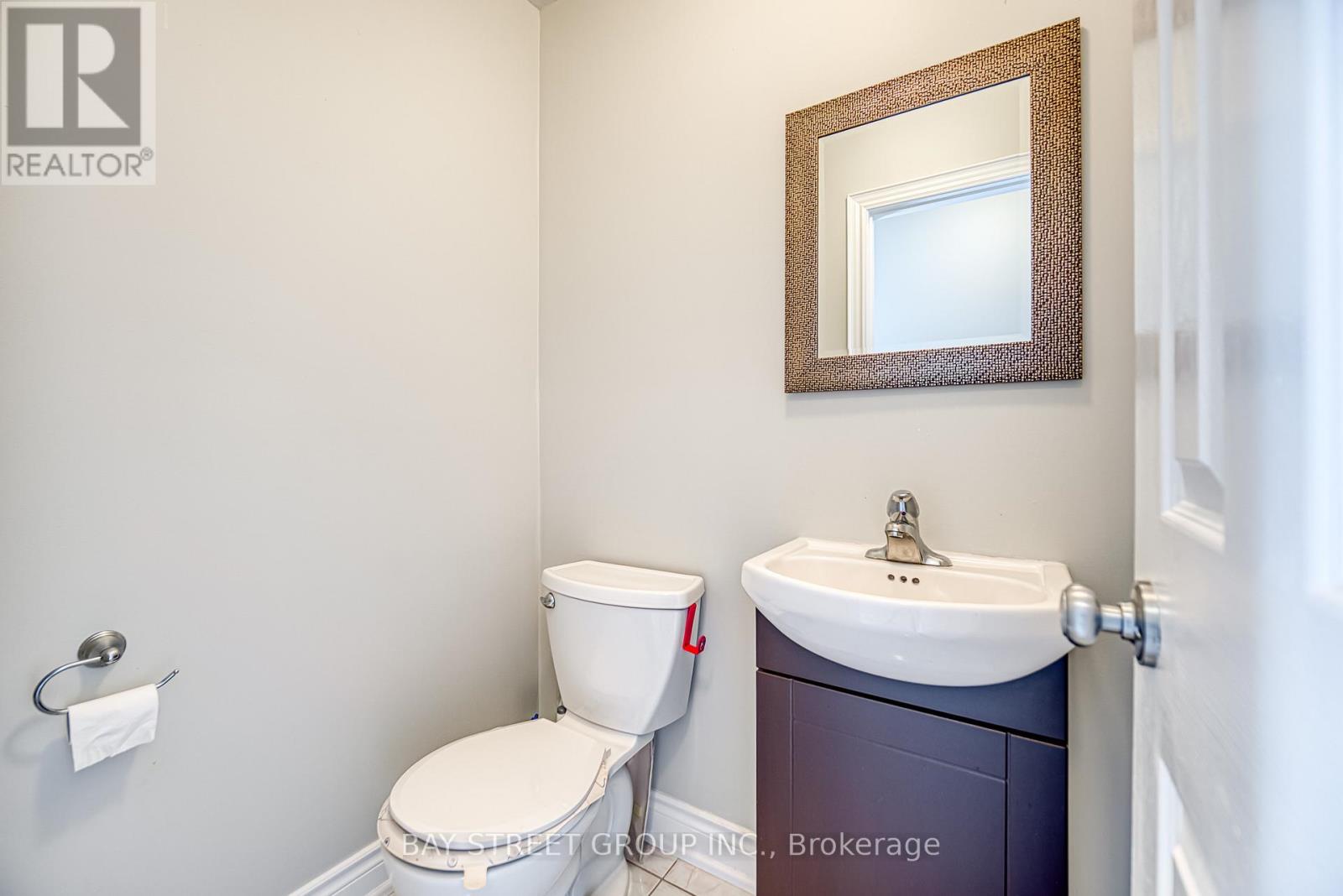 Photo 19 of 185 Sophia Road, Markham ON