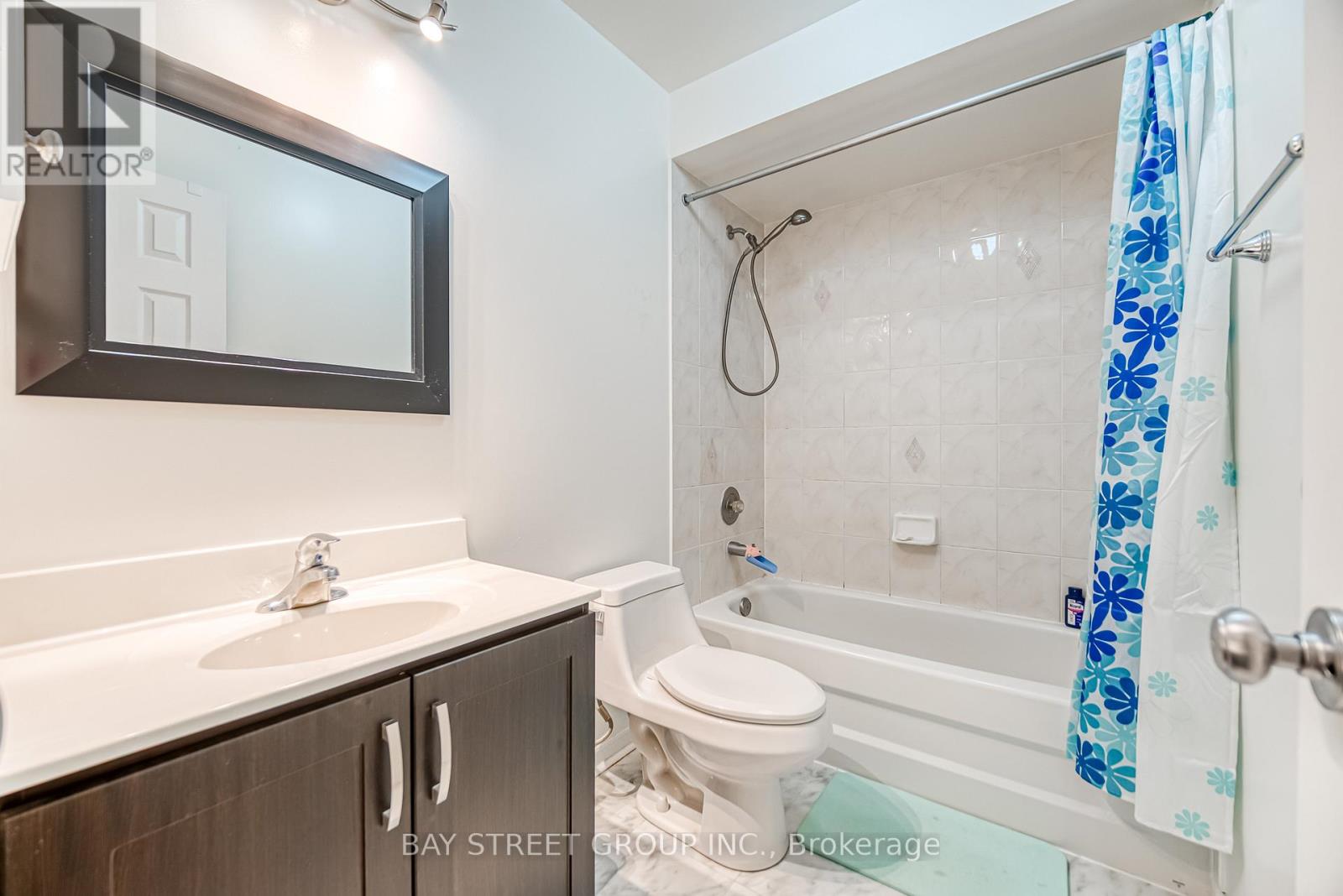 Photo 30 of 185 Sophia Road, Markham ON