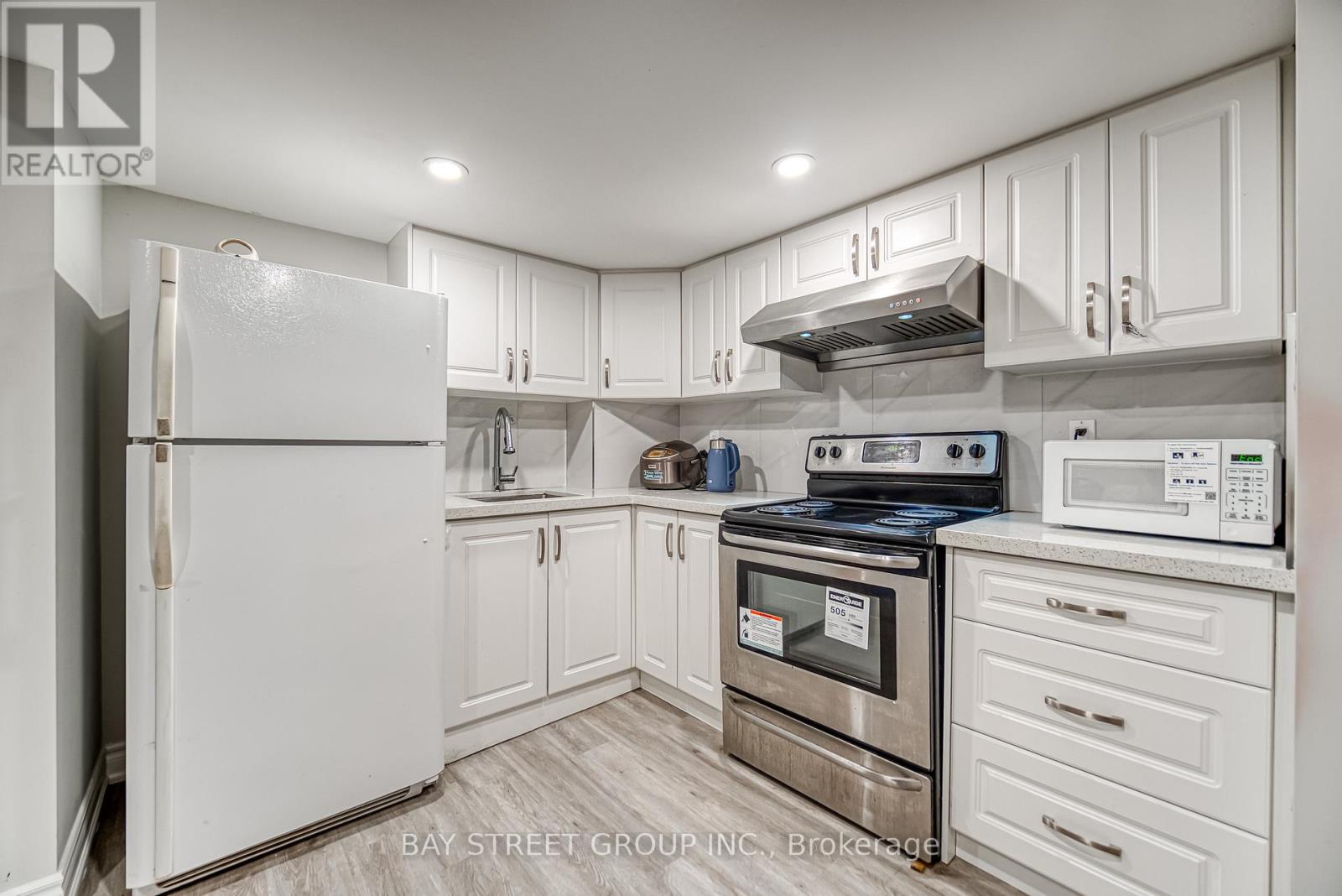 Photo 34 of 185 Sophia Road, Markham ON