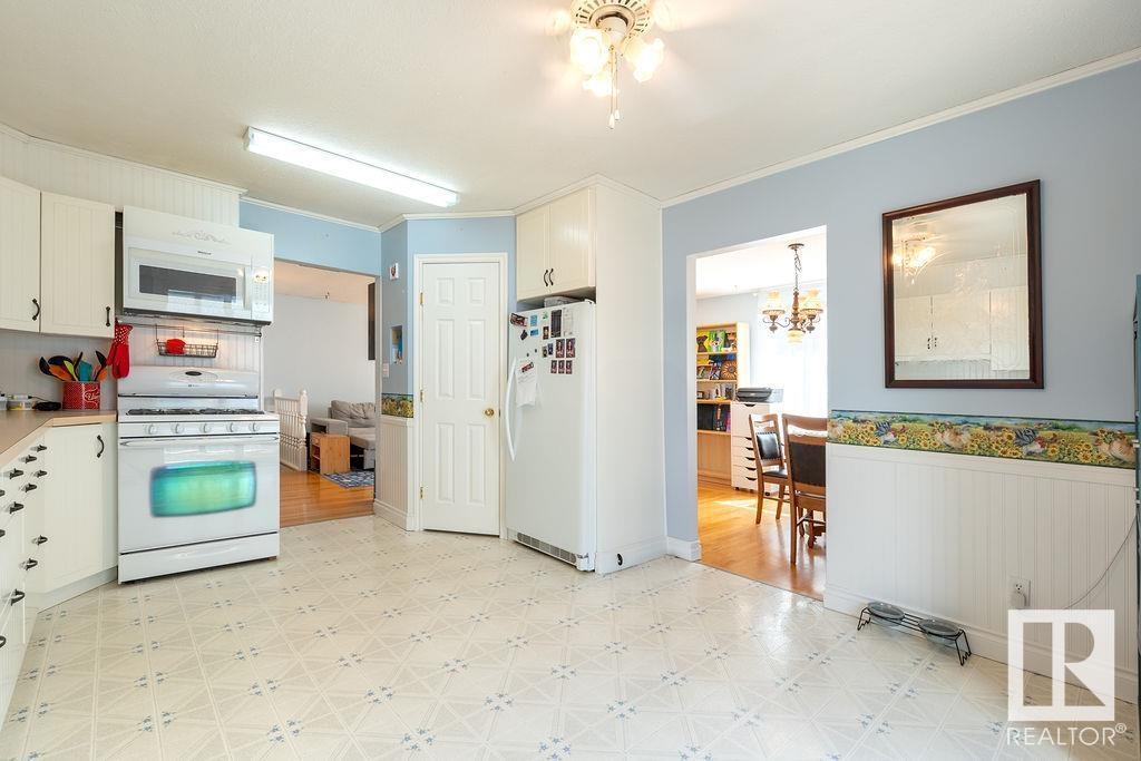 Photo 30 of 148 Willow Dr, Wetaskiwin AB