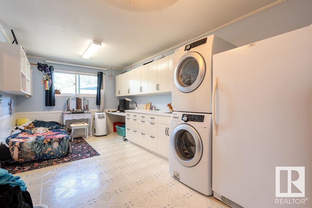 Photo 49 of 148 Willow Dr, Wetaskiwin AB