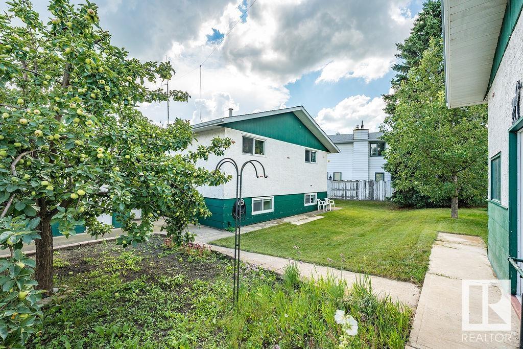 Photo 73 of 148 Willow Dr, Wetaskiwin AB
