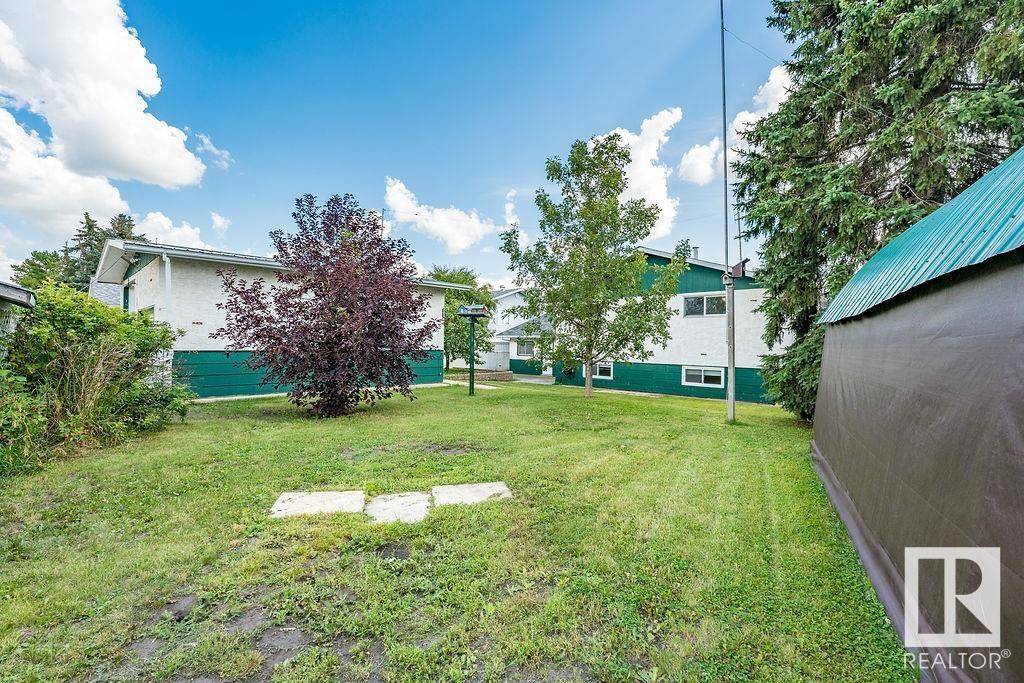 Photo 54 of 148 Willow Dr, Wetaskiwin AB