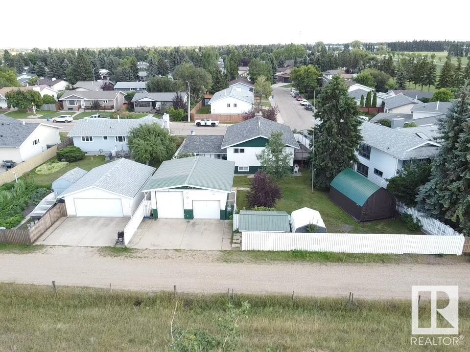 Photo 44 of 148 Willow Dr, Wetaskiwin AB