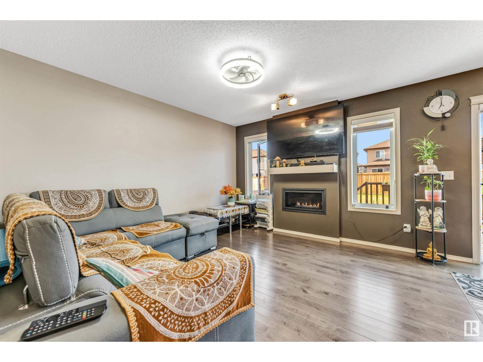 Photo 15 of 1415 26 Av Nw, Edmonton AB