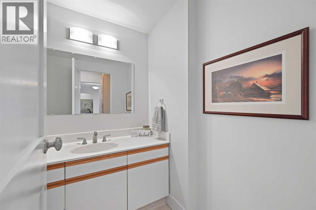 Single Family House for Sale in   Rideau Place SW Rideau Park Calgary 