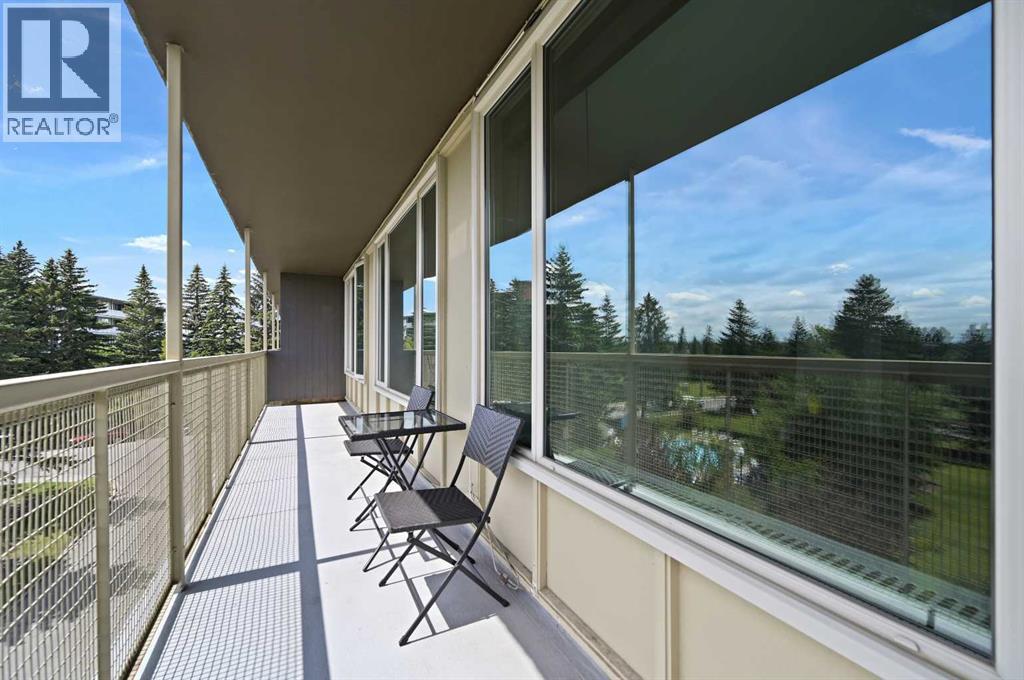 Single Family House for Sale in   Rideau Place SW Rideau Park Calgary 