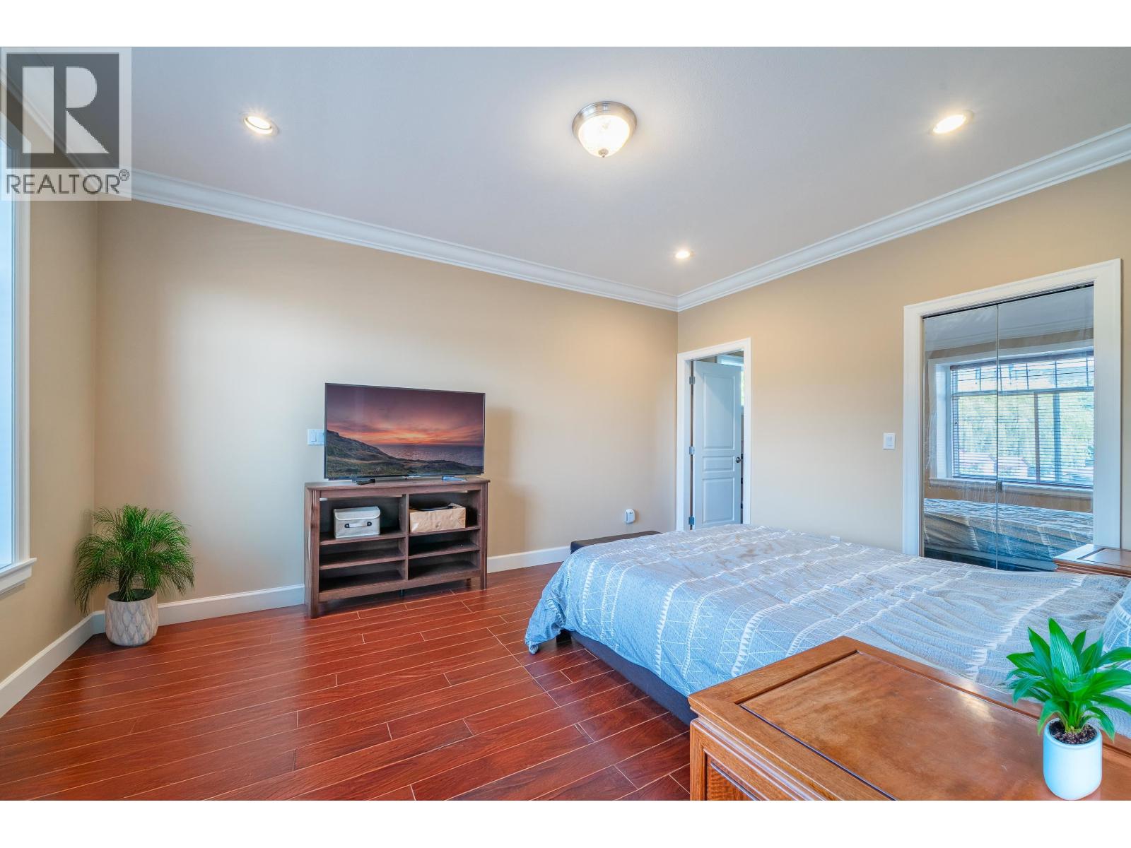 Photo 39 of 3968 Spruce Street, Burnaby BC