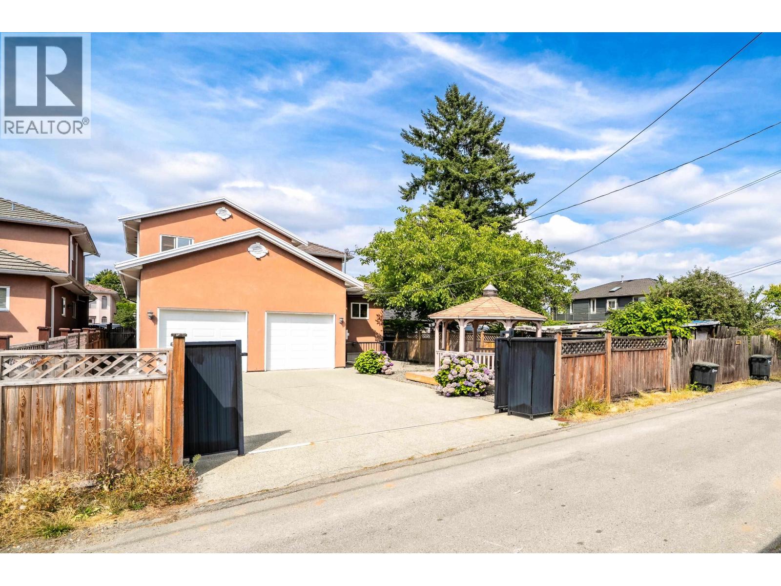 Photo 22 of 3968 Spruce Street, Burnaby BC