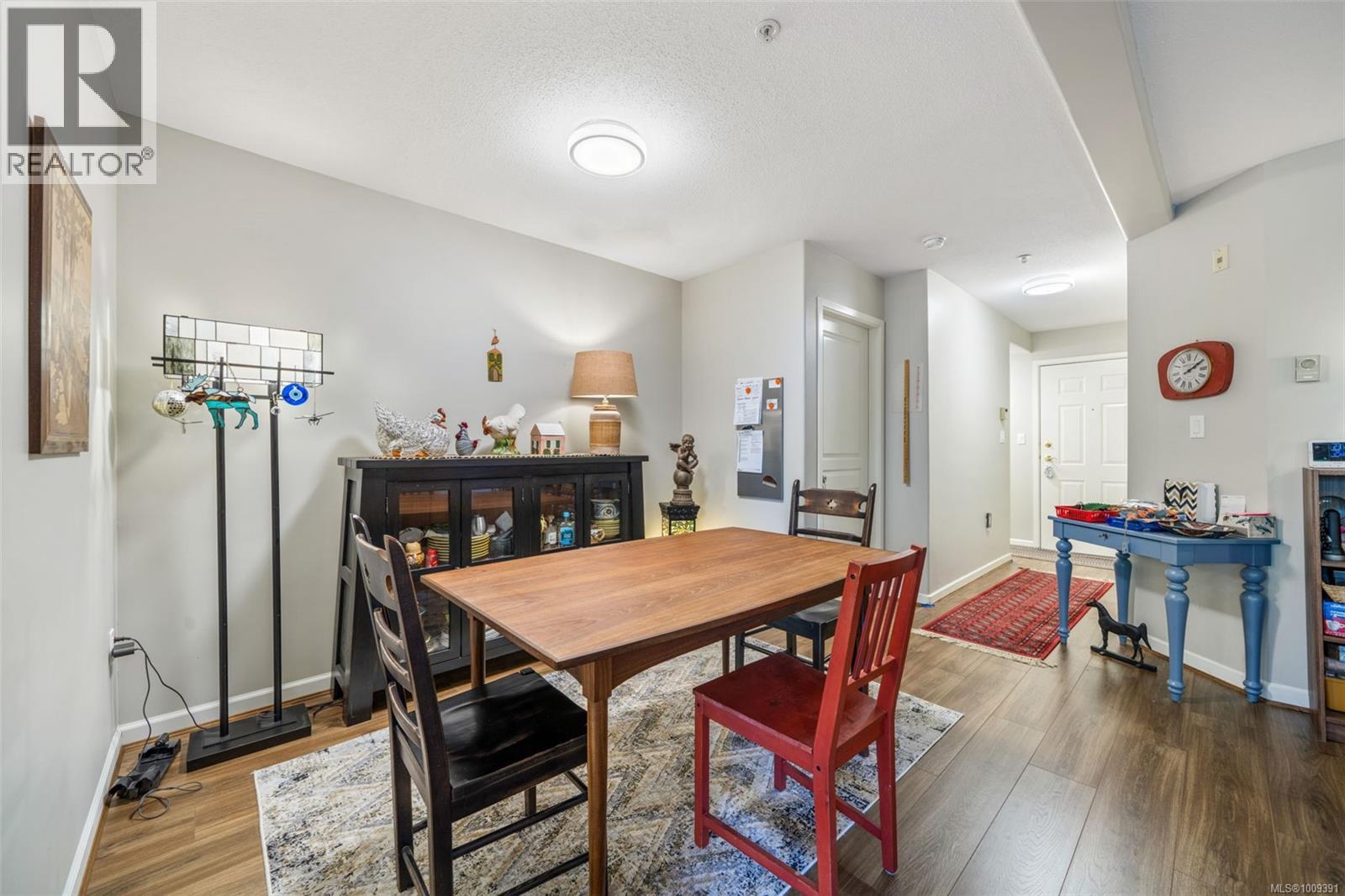 111 27 Songhees Road, Victoria