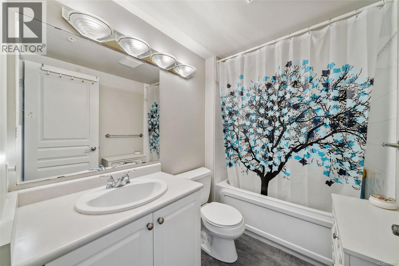 111 27 Songhees Road, Victoria