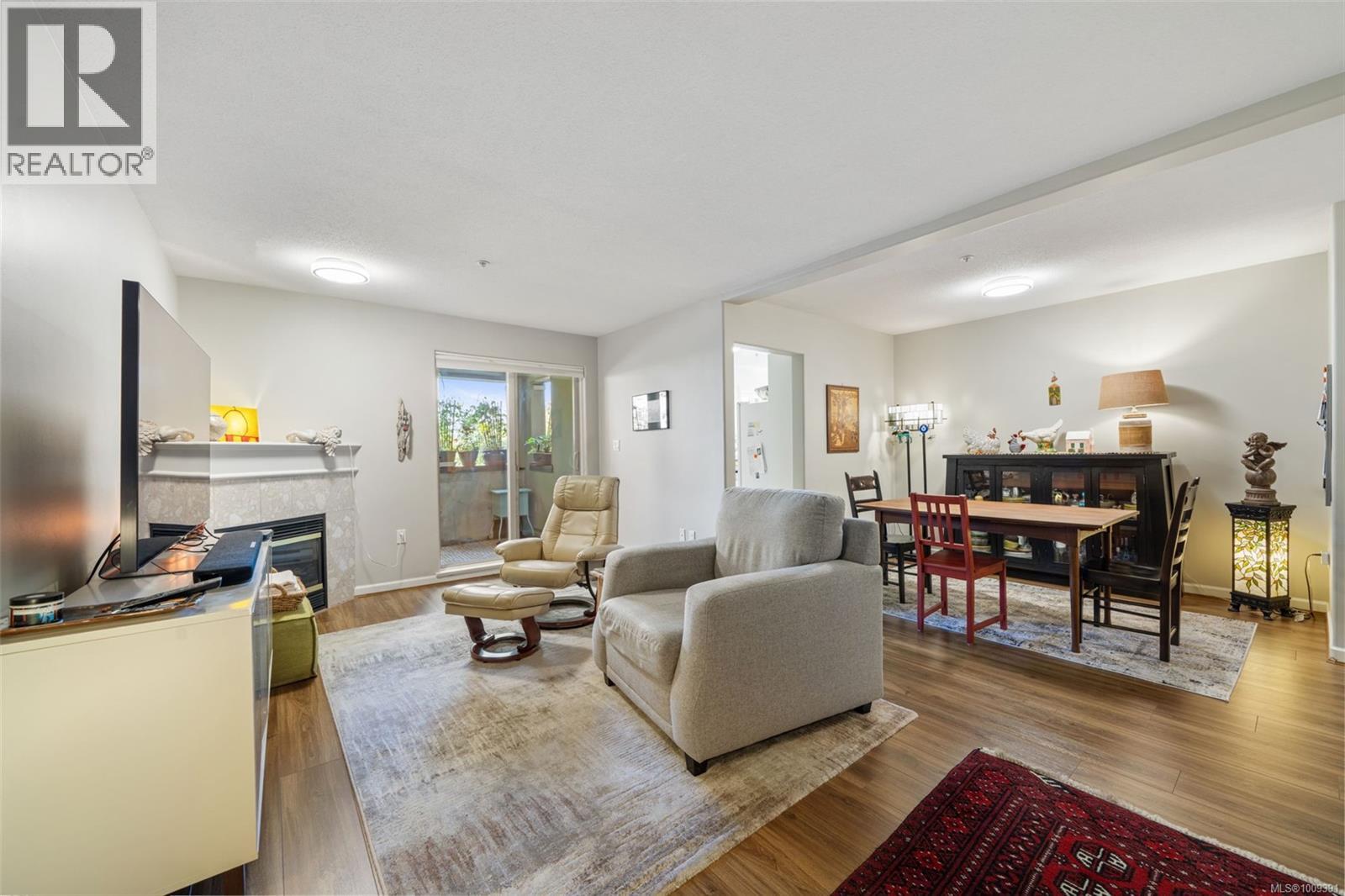 111 27 Songhees Road, Victoria