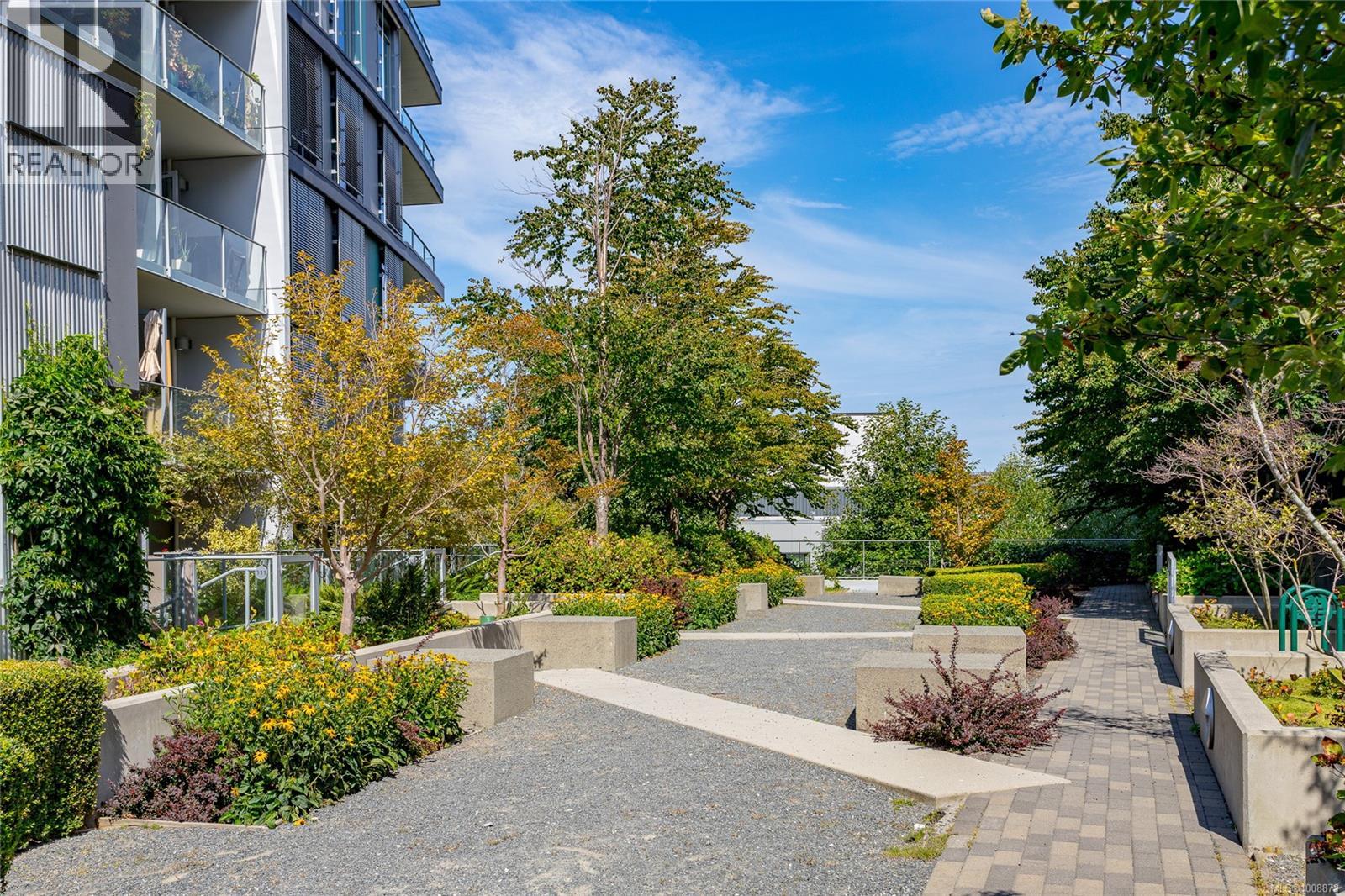 Photo 13 of 704 373 Tyee Rd, Victoria BC