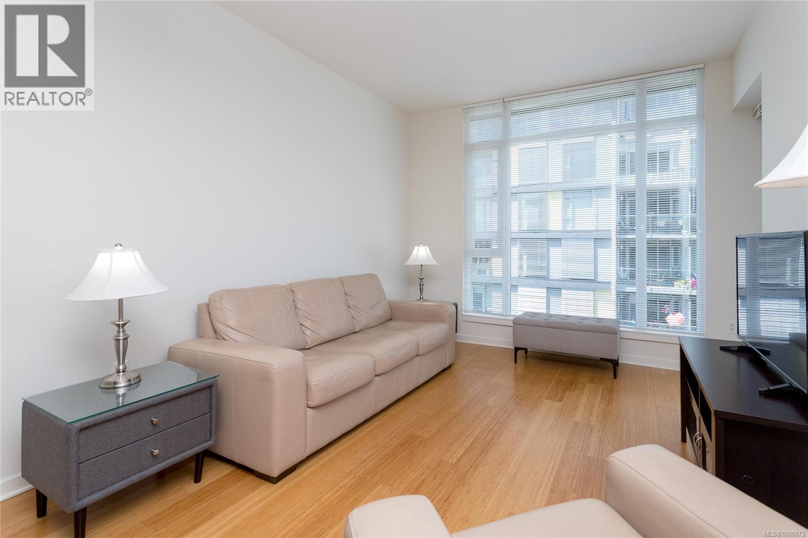 Photo 18 of 704 373 Tyee Rd, Victoria BC