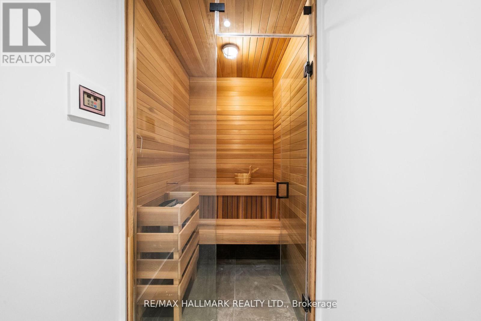 Photo 41 of 112 Randolph Road, Toronto ON