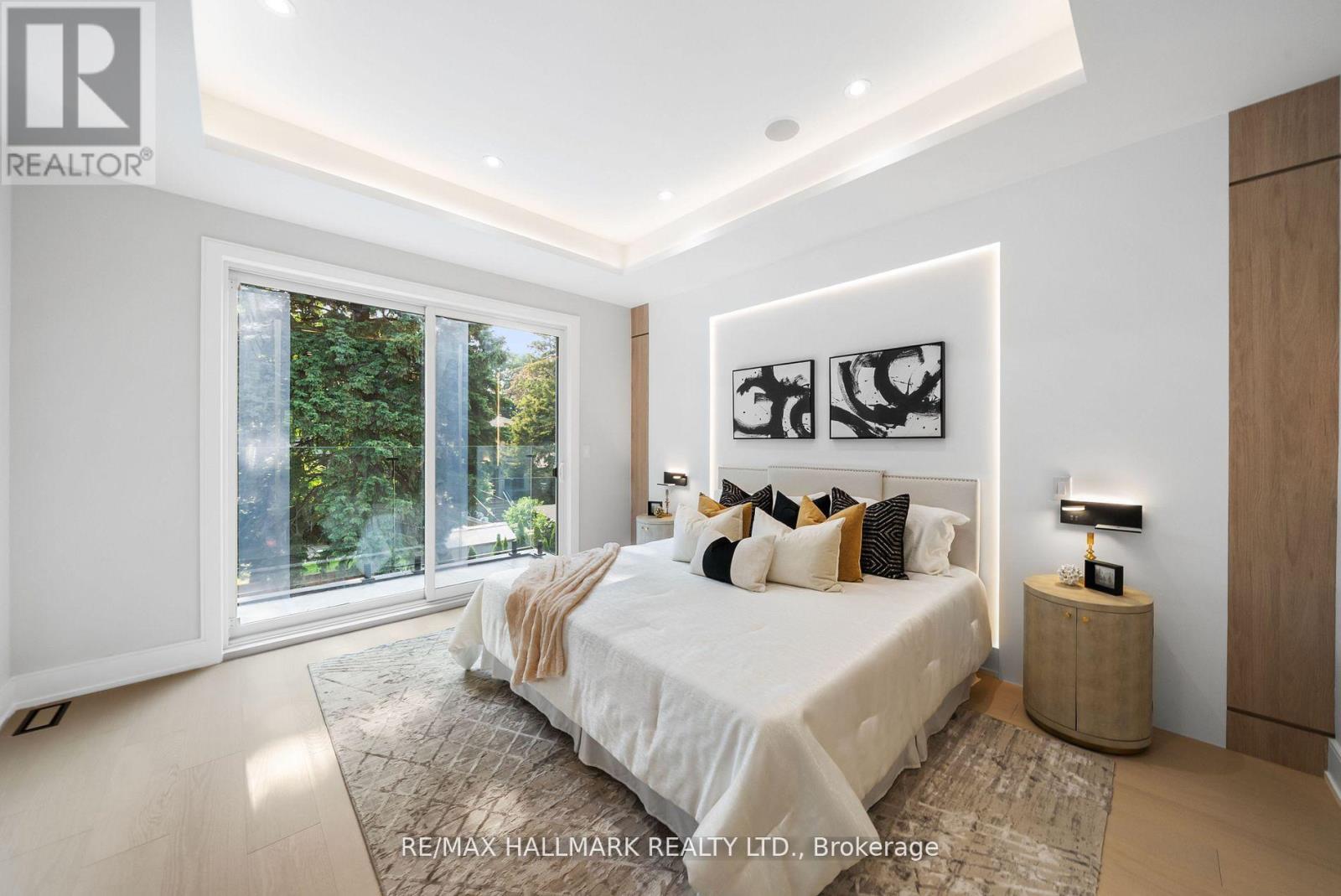 Photo 20 of 112 Randolph Road, Toronto ON