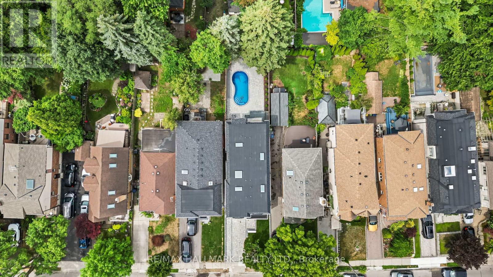 Photo 44 of 112 Randolph Road, Toronto ON