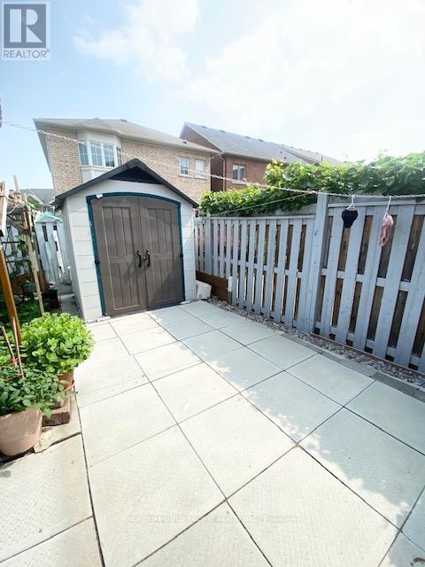 Photo 30 of 81 Beckett Avenue, Markham ON